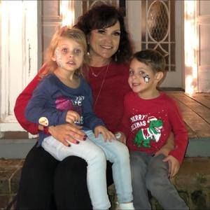 Meet your Posher, Jackie